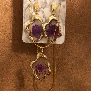 Earrings and necklace set.